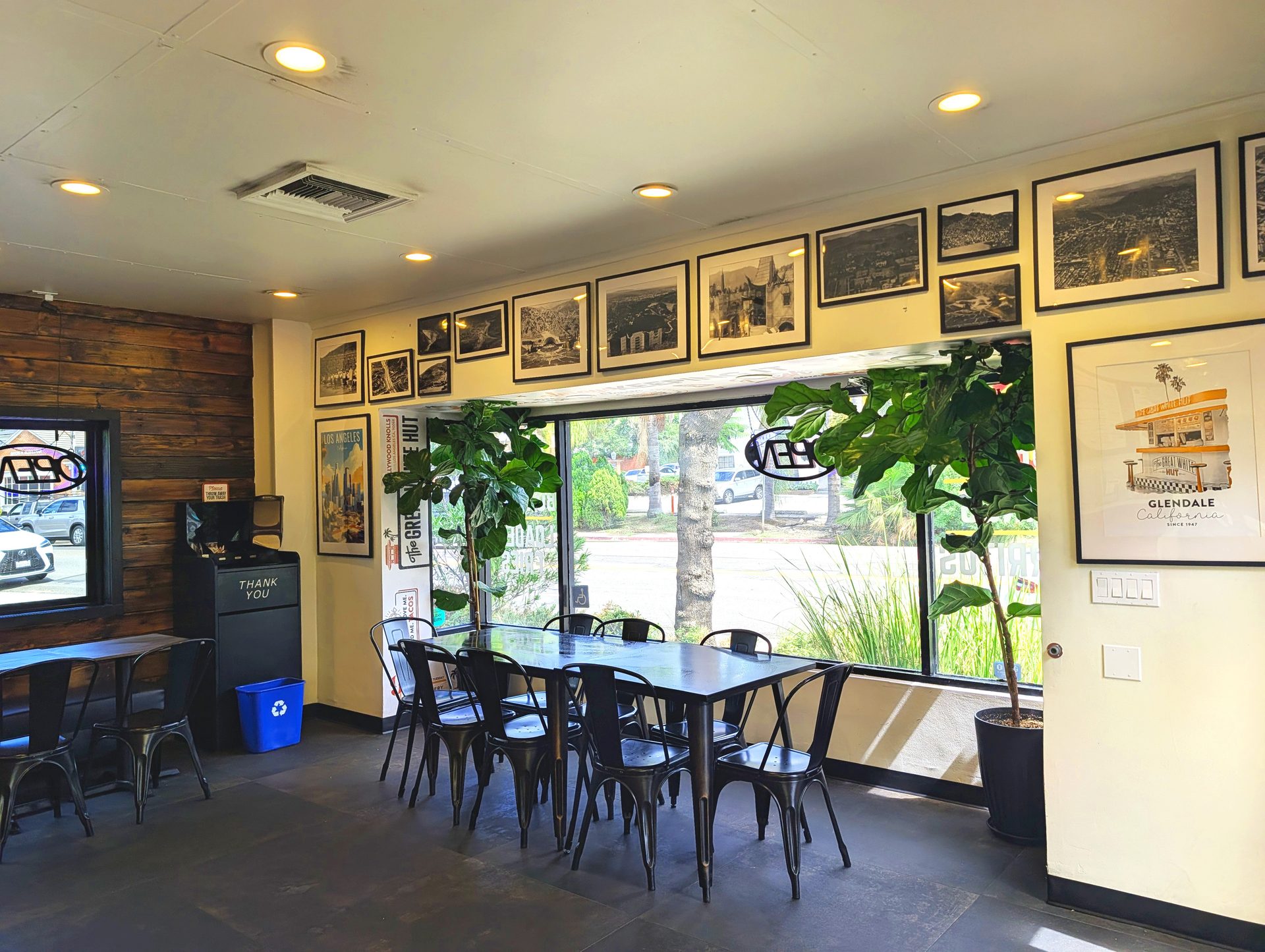 Hollywood Hills' best pit stop