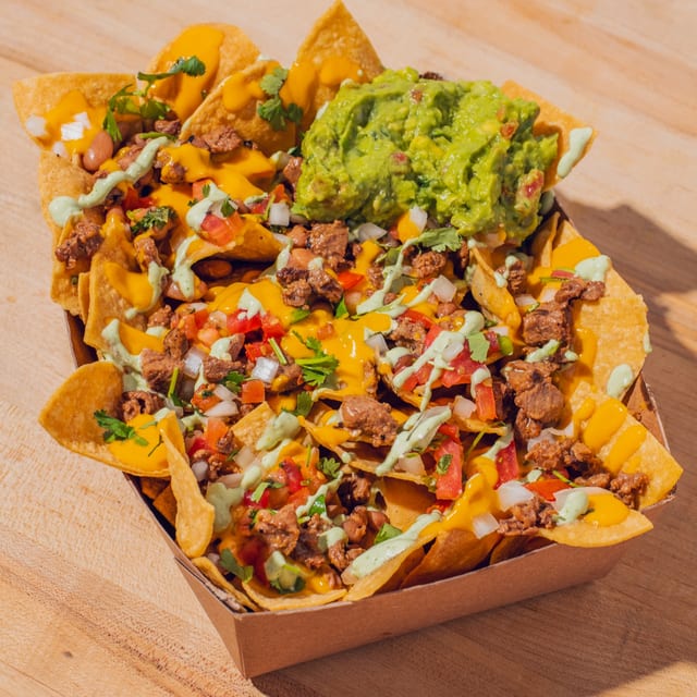 Mega Nachos.