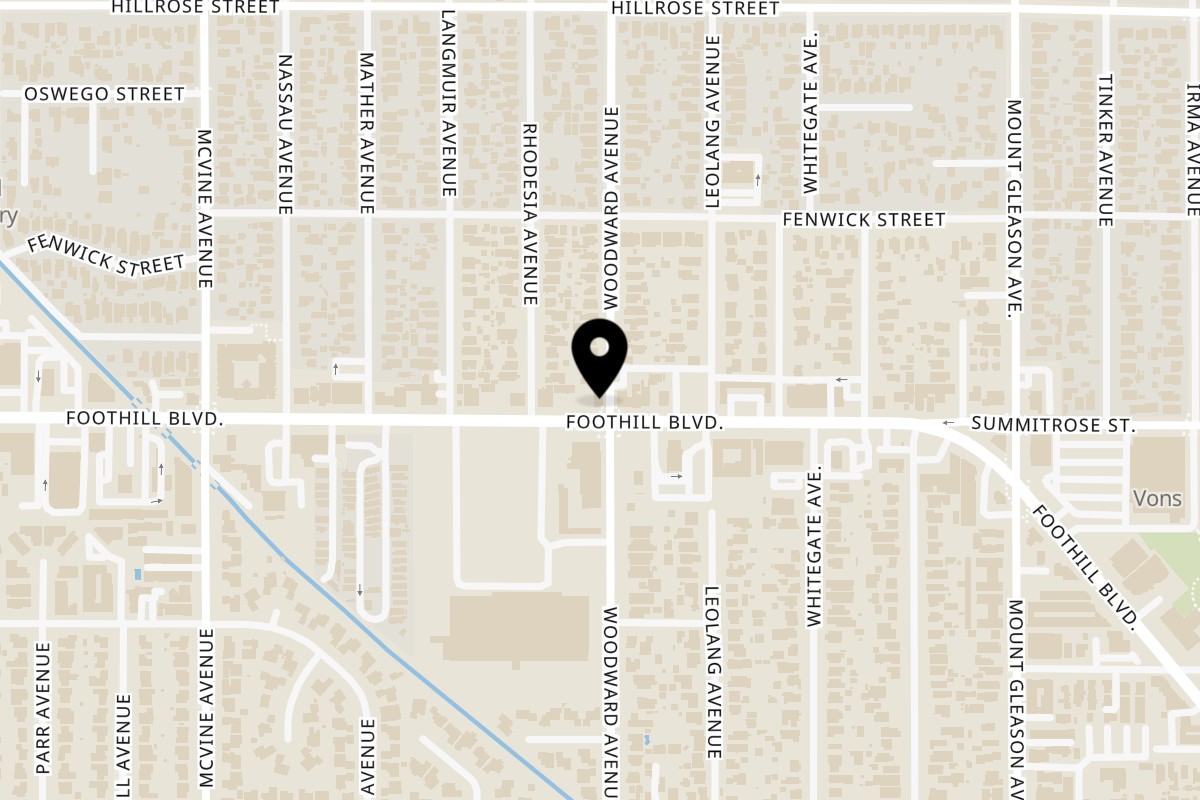 Map showing the location of The Great White Hut Sunland on 8005 Foothill Blvd in Sunland
